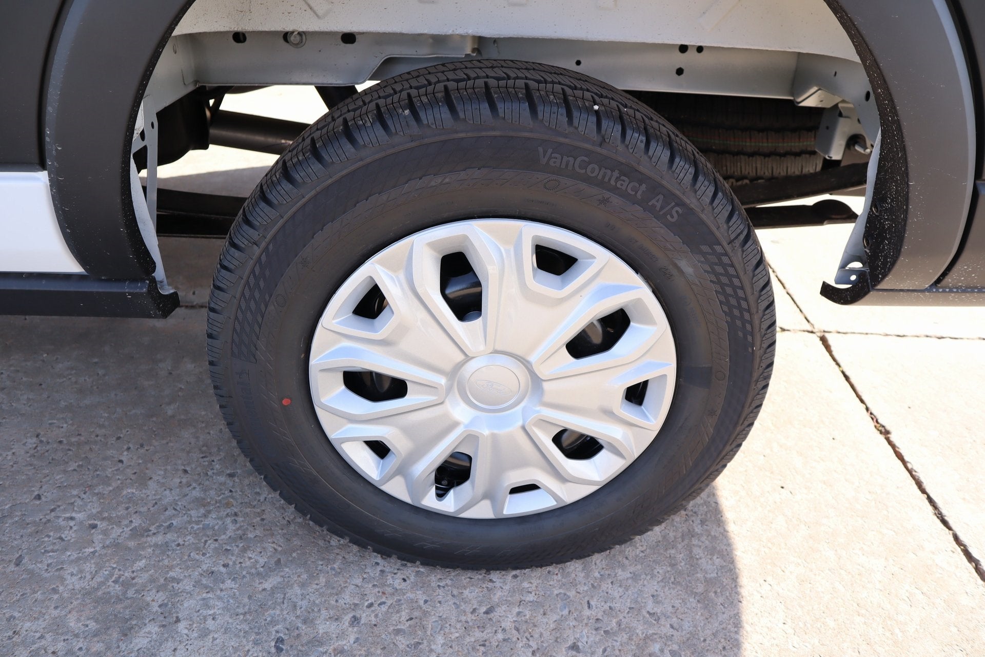 2026 Ford Transit Cargo Van Base