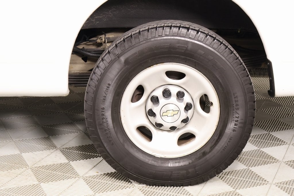 2020 Chevrolet Express Passenger LS Passenger