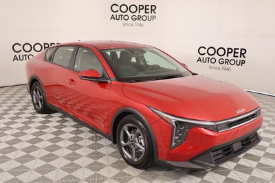2025 Kia K4 LXS