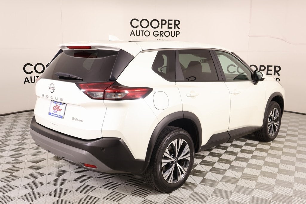 2023 Nissan Rogue SV