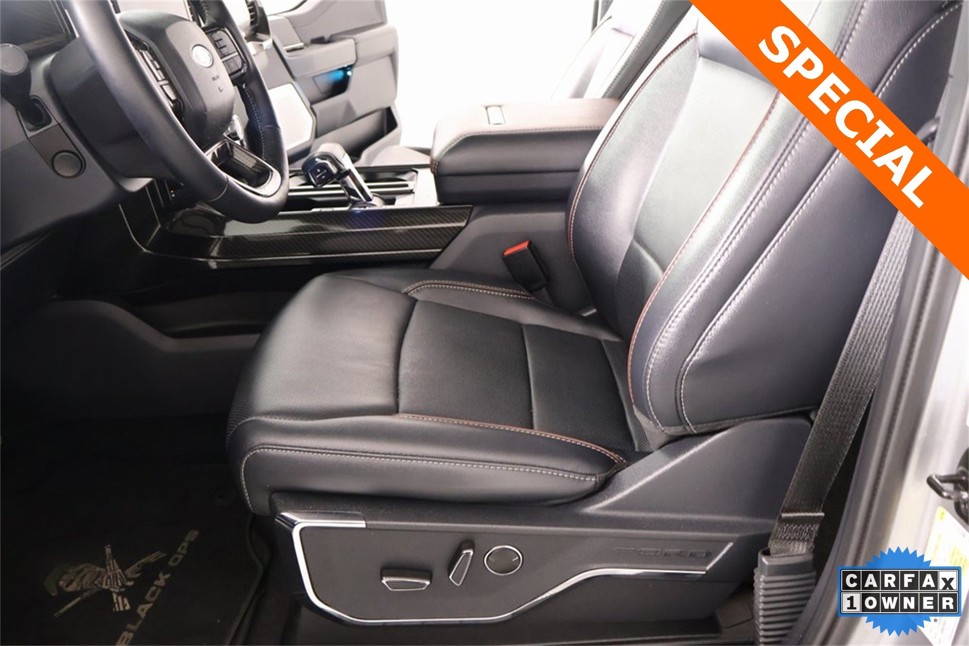 2023 Ford F-150 Lariat BLACK OPS