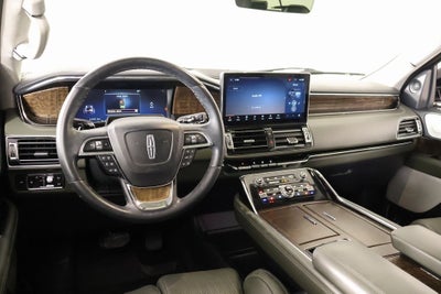 2022 Lincoln Navigator Black Label