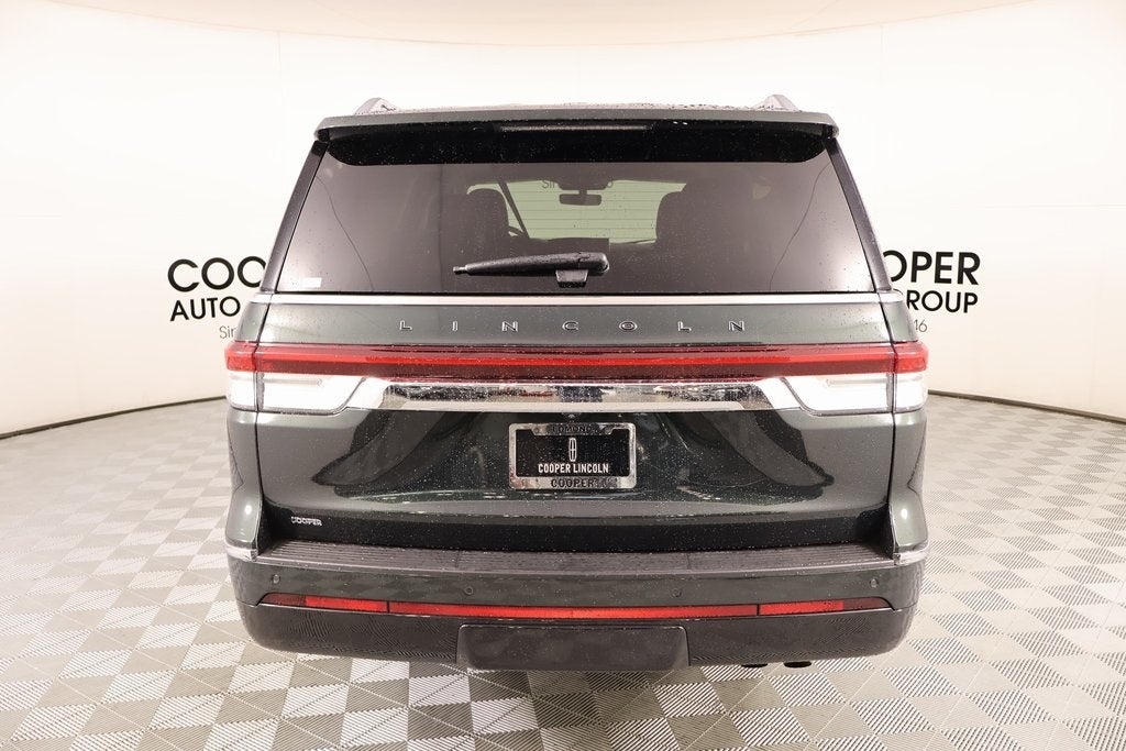 2022 Lincoln Navigator Black Label