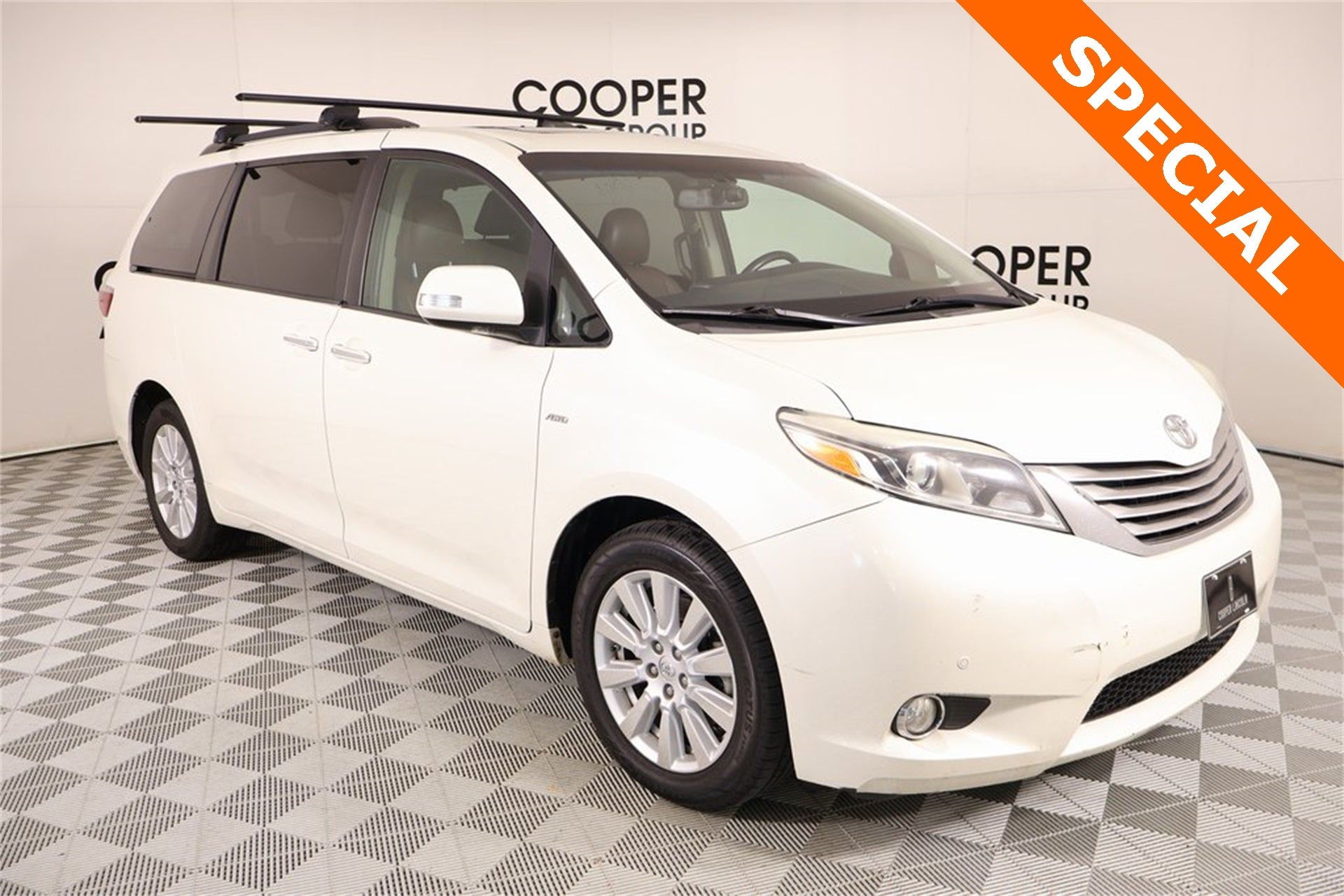 2017 Toyota Sienna Limited 7 Passenger