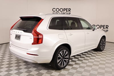 2022 Volvo XC90 T5 Momentum