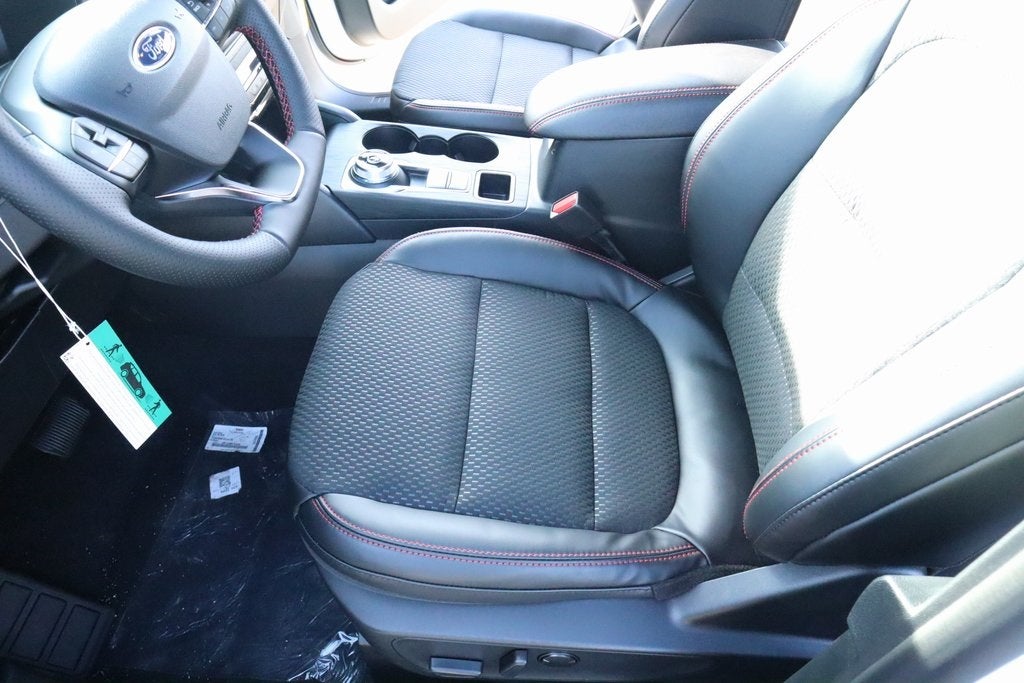 2026 Ford Escape Hybrid ST-Line Select