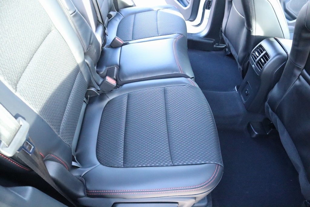 2026 Ford Escape Hybrid ST-Line Select