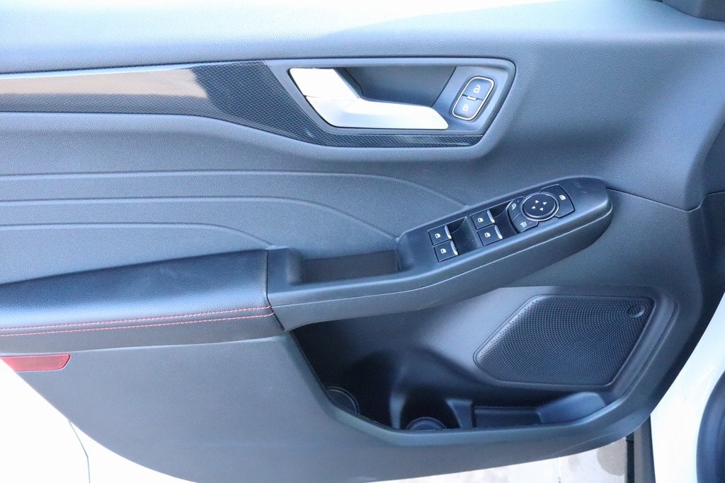 2026 Ford Escape Hybrid ST-Line Select