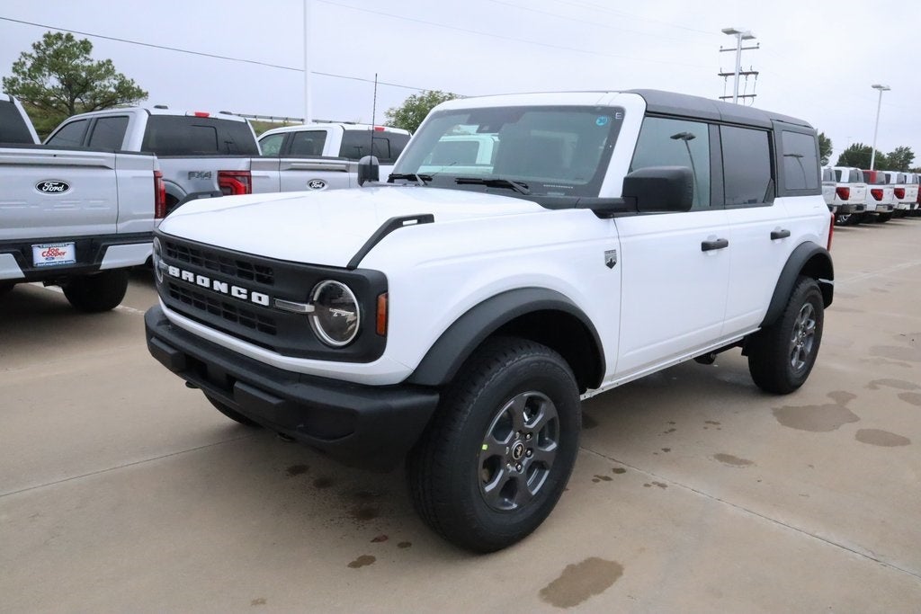 2025 Ford Bronco Big Bend SERVICE LOANER