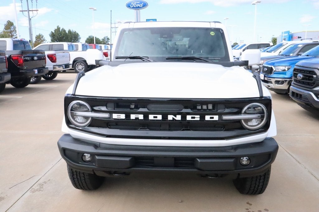 2025 Ford Bronco Outer Banks SERVICE LOANER