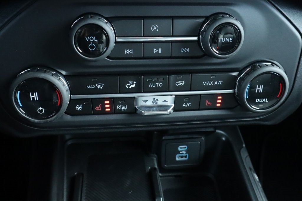 2025 Ford Bronco Outer Banks SERVICE LOANER