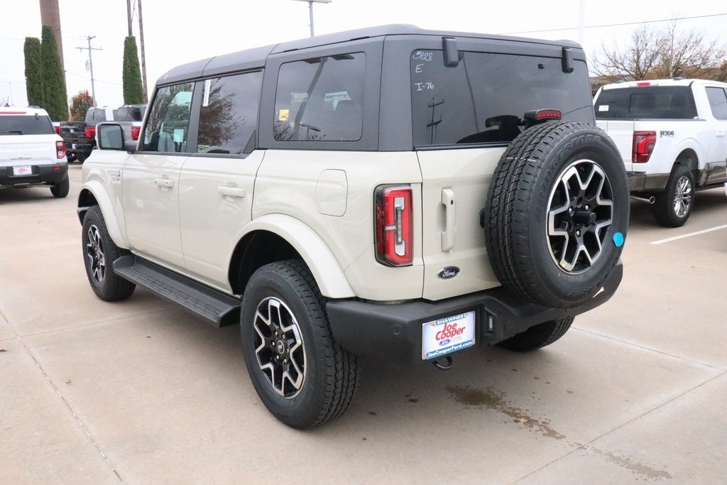 2025 Ford Bronco Outer Banks