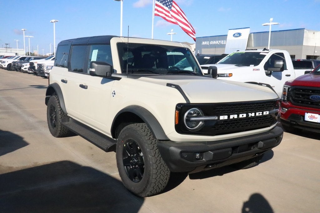 2025 Ford Bronco Outer Banks