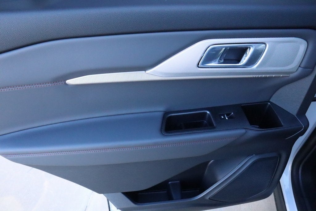 2026 Ford Explorer Active SERVICE LOANER