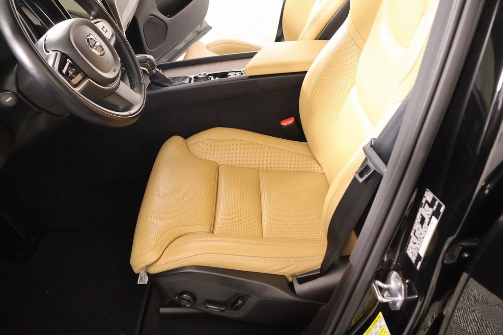 2021 Volvo XC60 T5 Inscription