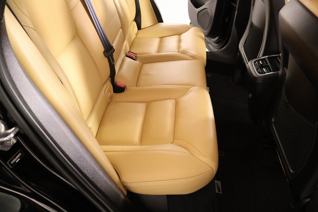 2021 Volvo XC60 T5 Inscription