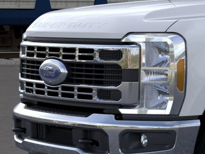 2026 Ford Super Duty F-350® XLT