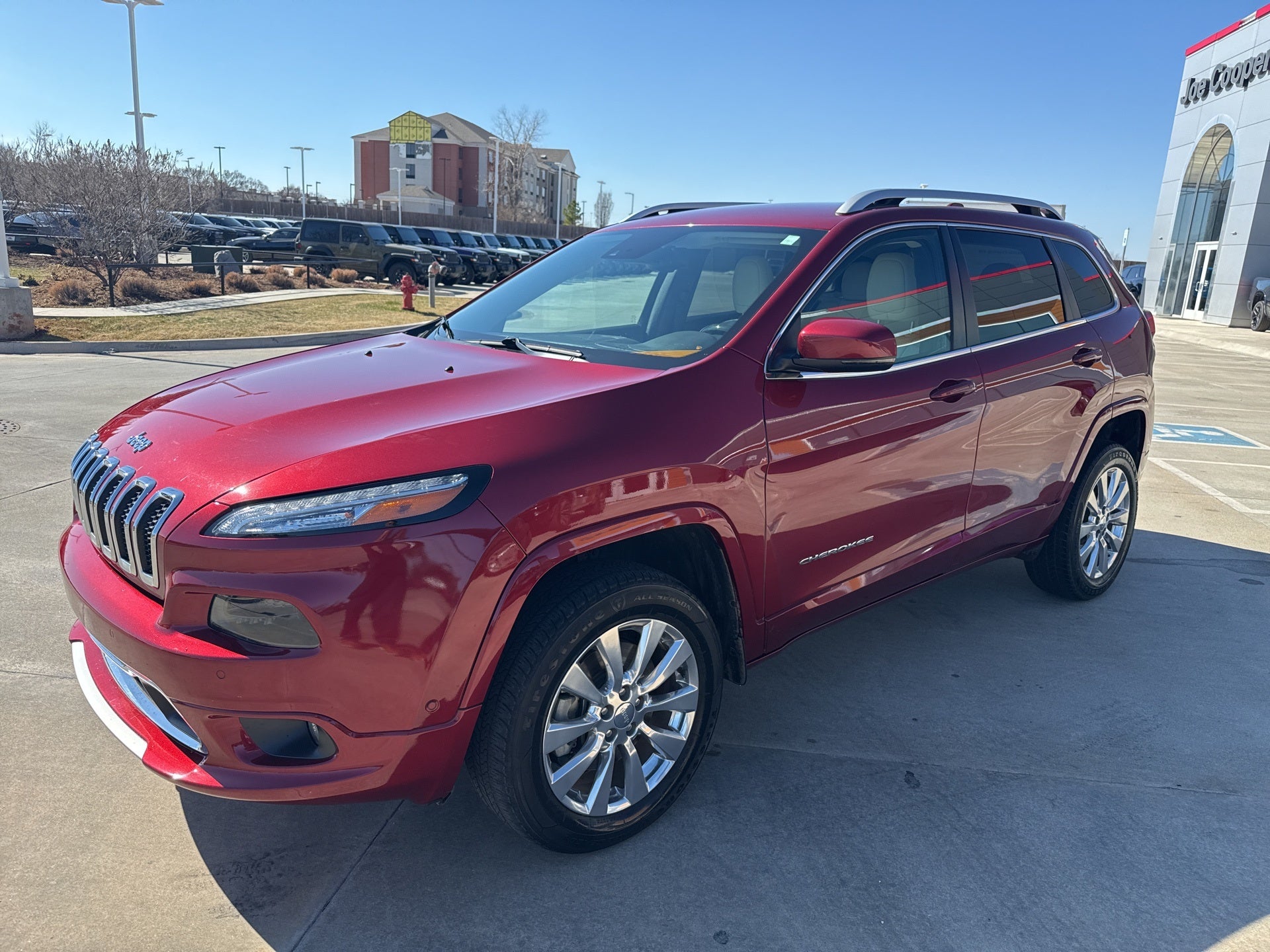2016 Jeep Cherokee Overland