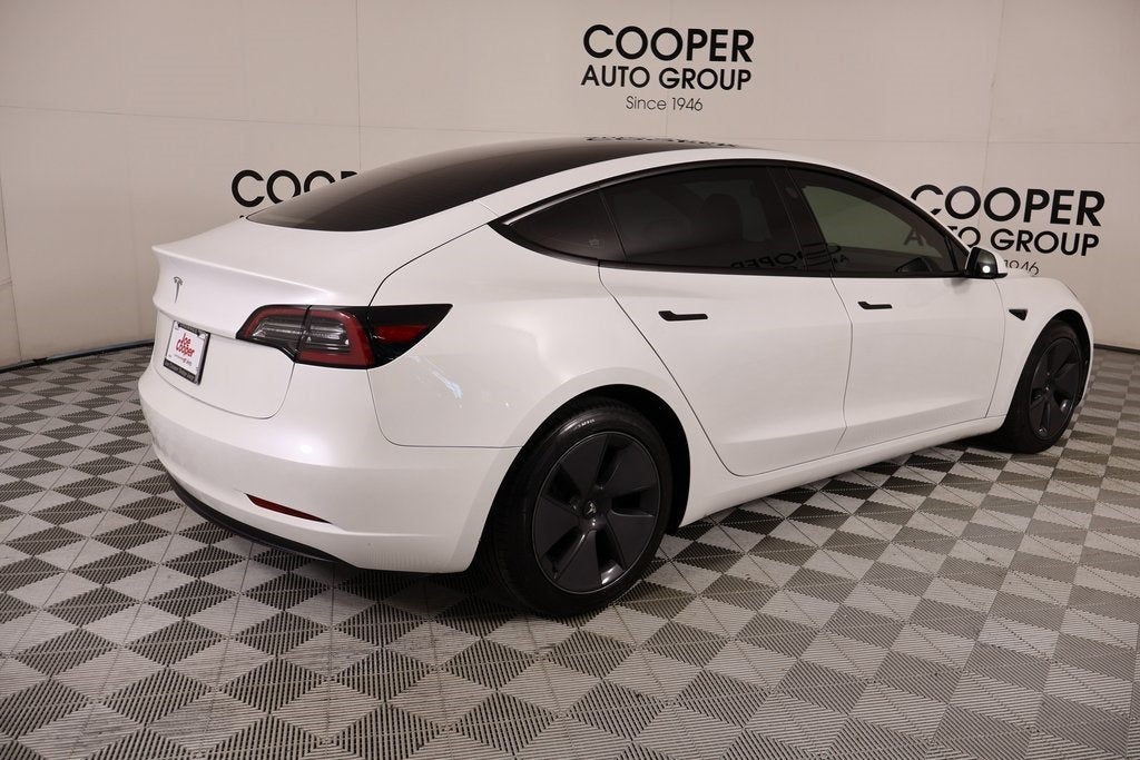 2023 Tesla Model 3 Base