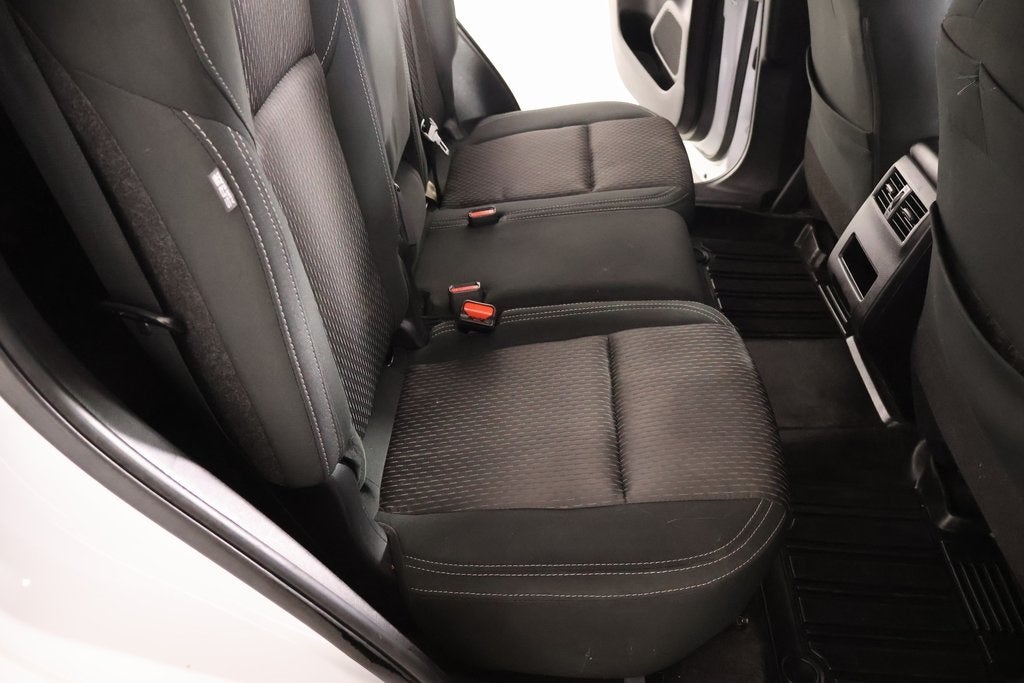 2023 Mitsubishi Outlander ES